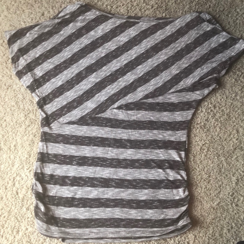 A symmetrical top